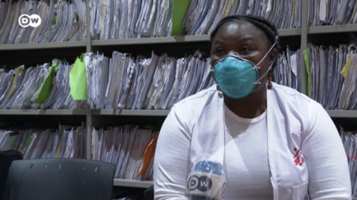 Sudáfrica - Pacientes de VIH sufren por la pandemia