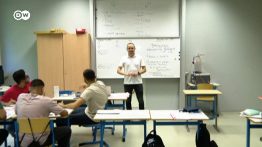 ¿Están preparadas las aulas en Alemania para un nuevo confinamiento? DW visitó una escuela en Berlín.