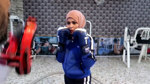 Bushra Abdel Zahra, tiene 36 años vive en Irak y es una deportista desde hace muchos años. 