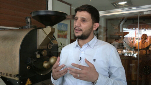 مقهى ومتجر بن درر في صنعاء مشروع لإعادة البن اليمني إلى المنافسة