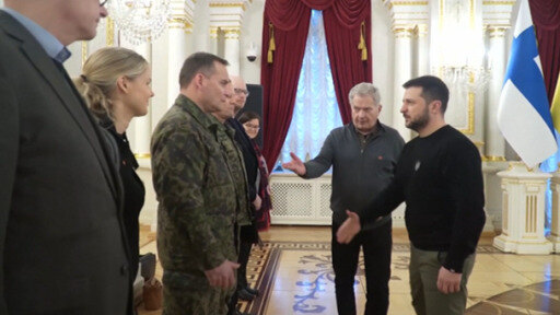 وجه الرئيس الأوكراني فولوديمير زيلينسكي مجددا دعوة من أجل الحصول على مزيد من الأسلحة، بعيدا عن دبابات القتال الرئيسي