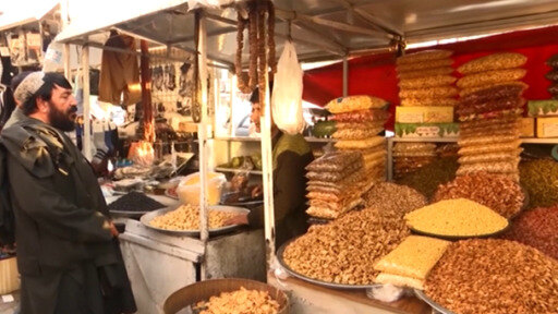 الأفغانيون يستعدون لشهر رمضان وسط ظروف اقتصادية قاهرة 