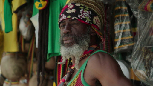 منتجات لتفتيح البشرة تثير جدلا في جامايكا وعقدة اللون تلعب دورا رئيسيا فيها