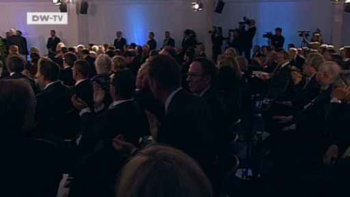 Former German Chancellor Helmut Kohl awarded Henry Kissinger Prize – DW – 05/17/2011