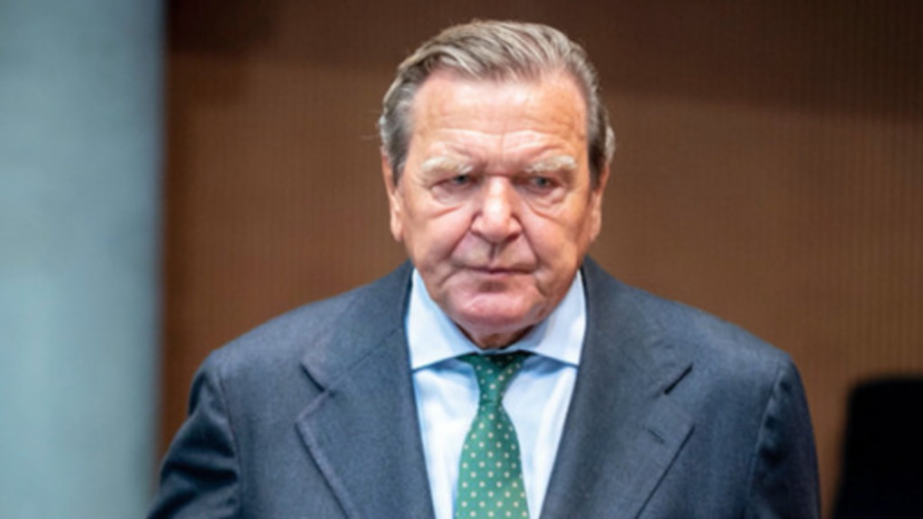 SPD declines to expel Gerhard Schroeder 