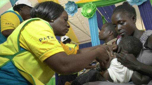 Una vacuna contra la malaria podría salvar la vida a decenas de miles de niños en África.