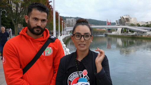 En España la atleta paralímpica y refugiada afgana Nilofar Bayat comienza su nueva vida junto a su esposo Ramesh