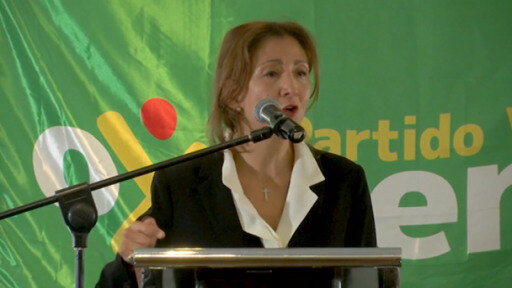 La política colombo-francesa Íngrid Betancourt aspira al cargo más alto.