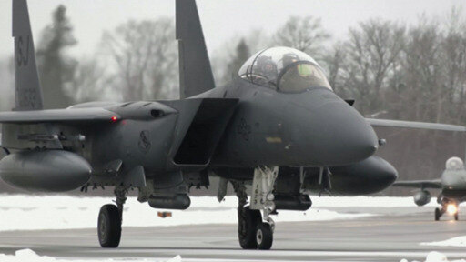 La OTAN envía tropas y aviones de combate a Europa del Este.