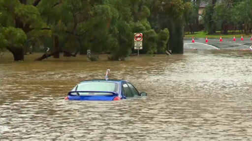 Nueva Gales del Sur, en Australia, afronta lluvias fuerte e intensas, que se traducen en nuevas inundaciones.