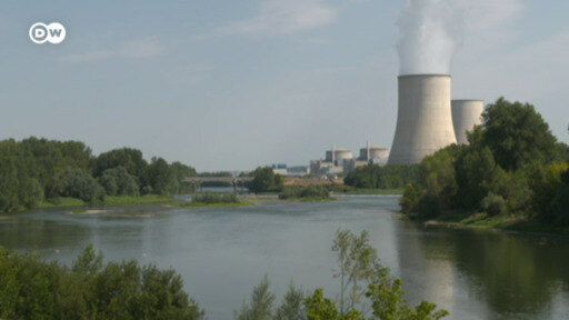 Las altas temperaturas están afectando a las centrales nucleares de Francia, que producen el 70% de su energía.