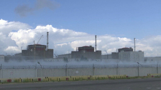 Ucrania advierte riesgos de desastre en central nuclear tomada por Rusia.