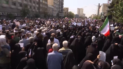 Siguen las protestas en Irán por la muerte de Mahsa Amini.
