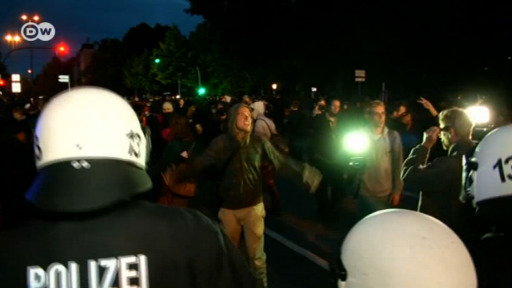 Police And Protesters Clash In Hamburg Ahead Of G20 Dw 07052017 