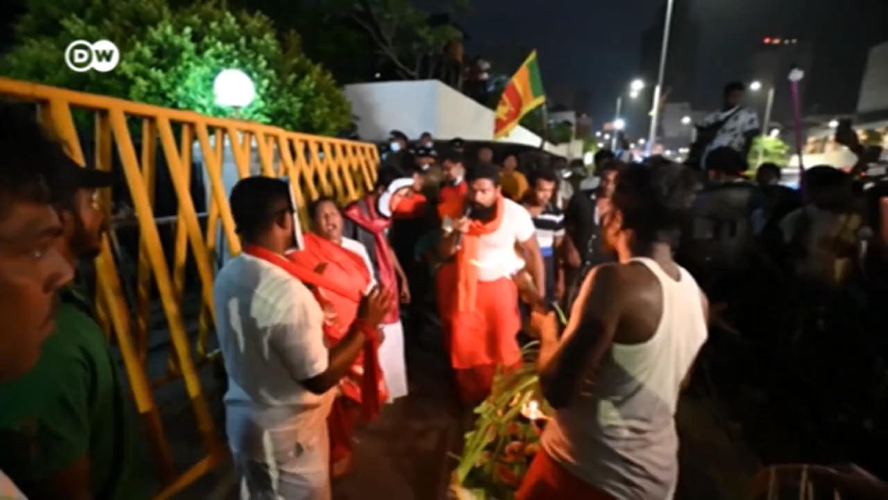 Sri Lanka faces economic crisis