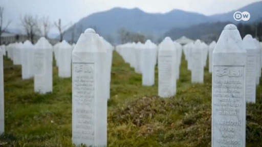 ۲۵ سال پیش هزاران مسلمان بوسنیایی به دست سربازان صرب کشته شدند. روایت دو جان‌به‌دربرده از این کشتار را ببینید.