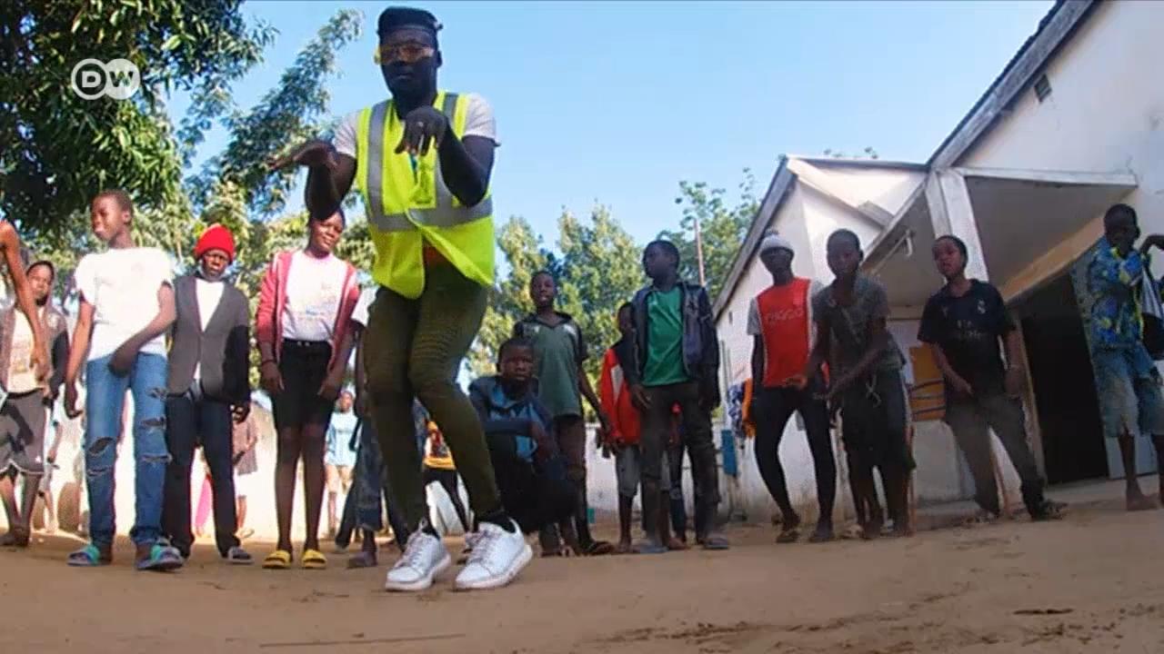 Hoffnung durch Tanz für Straßenkinder im Tschad