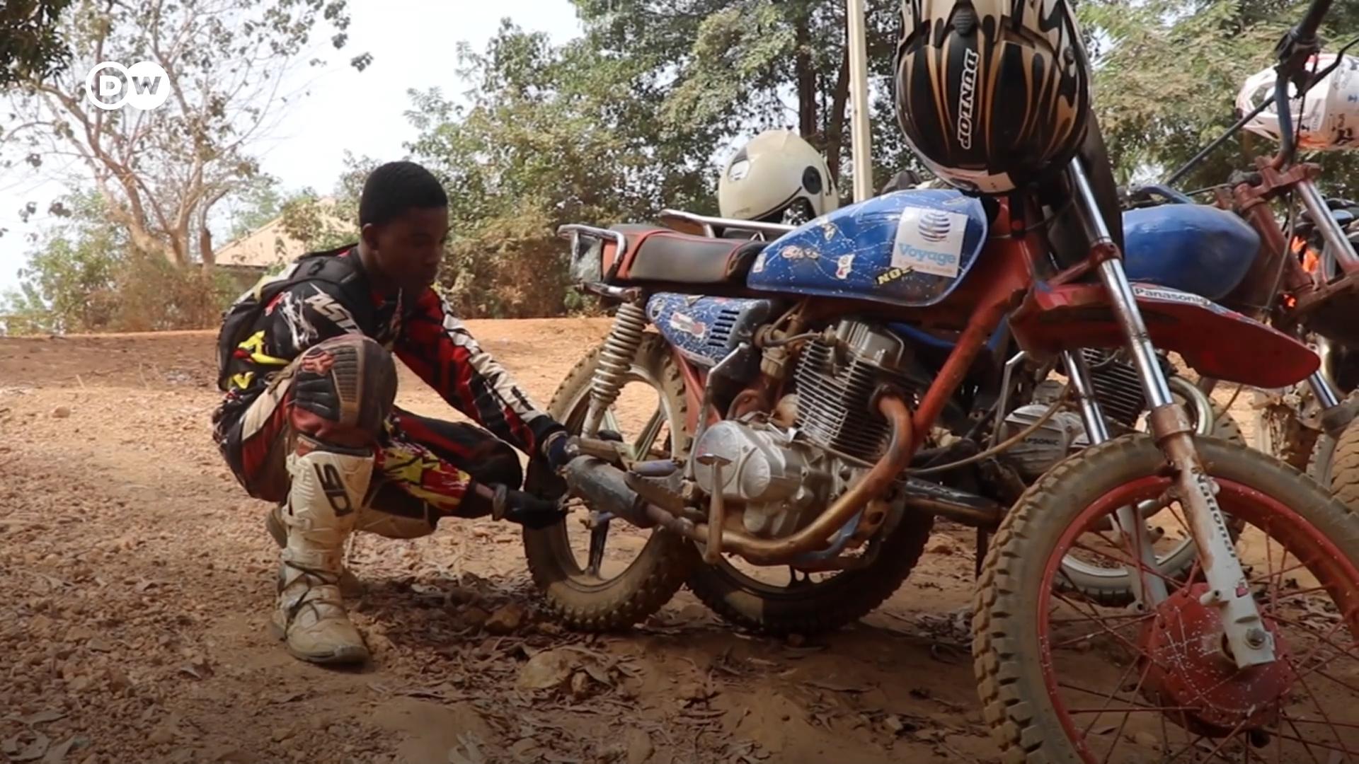 Au Togo, des taxis motos ou Zémidjans viennent de participer à l’enduro de Kpalimé qui a réuni des pilotes confirmés.