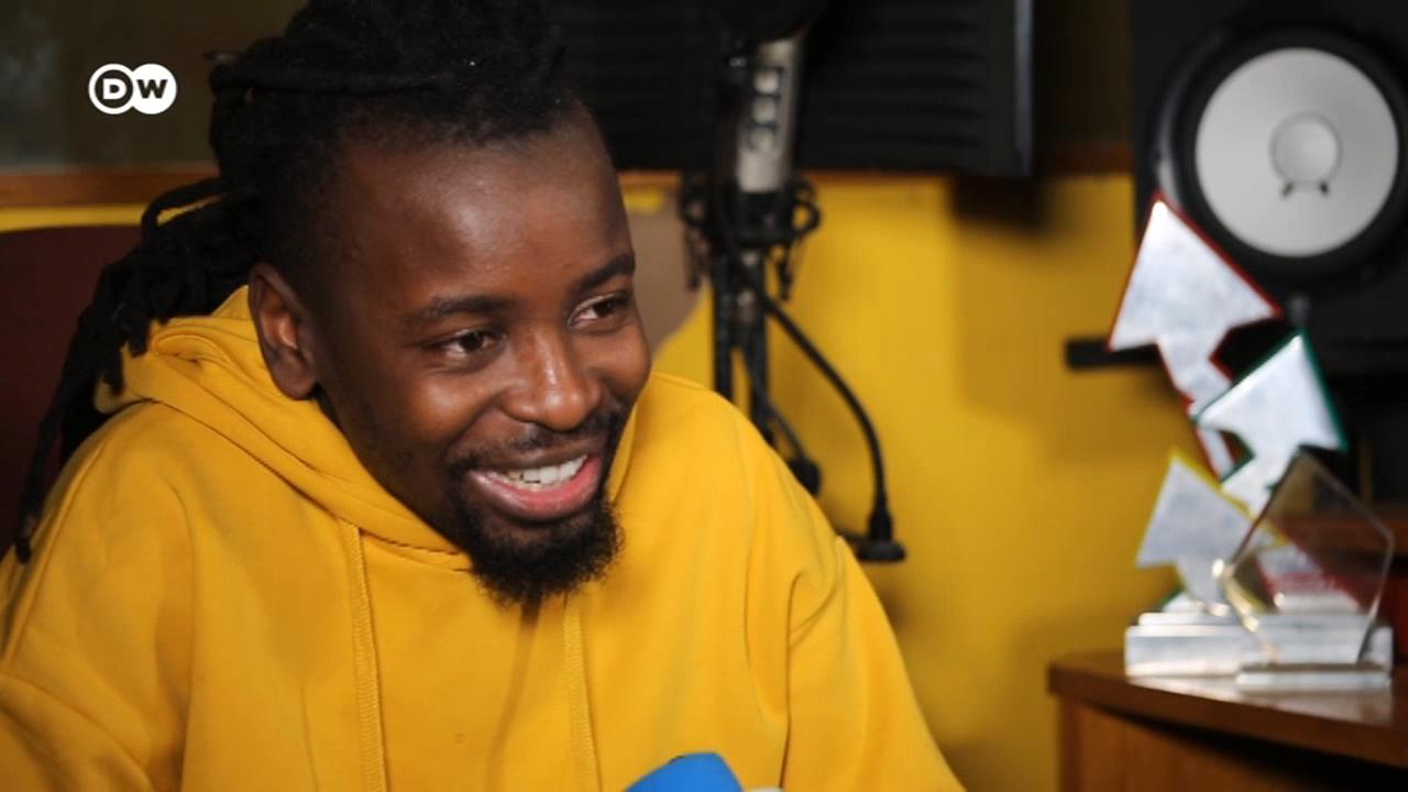 O jovem moçambicano chamou, recentemente, a atenção da indústria musical internacional com o tema Yaba Buluku. 