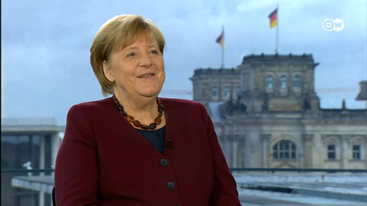 Numa entrevista exclusiva com a DW, Angela Merkel reflecte sobre os seus 16 anos como chanceler da Alemanha.