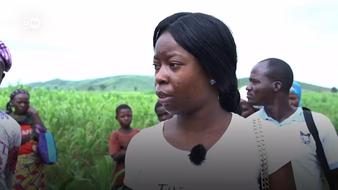 Adenike Oladosu, uma jovem nigeriana, é uma das ativistas mais conhecidas que lutam pela justiça climática em África.