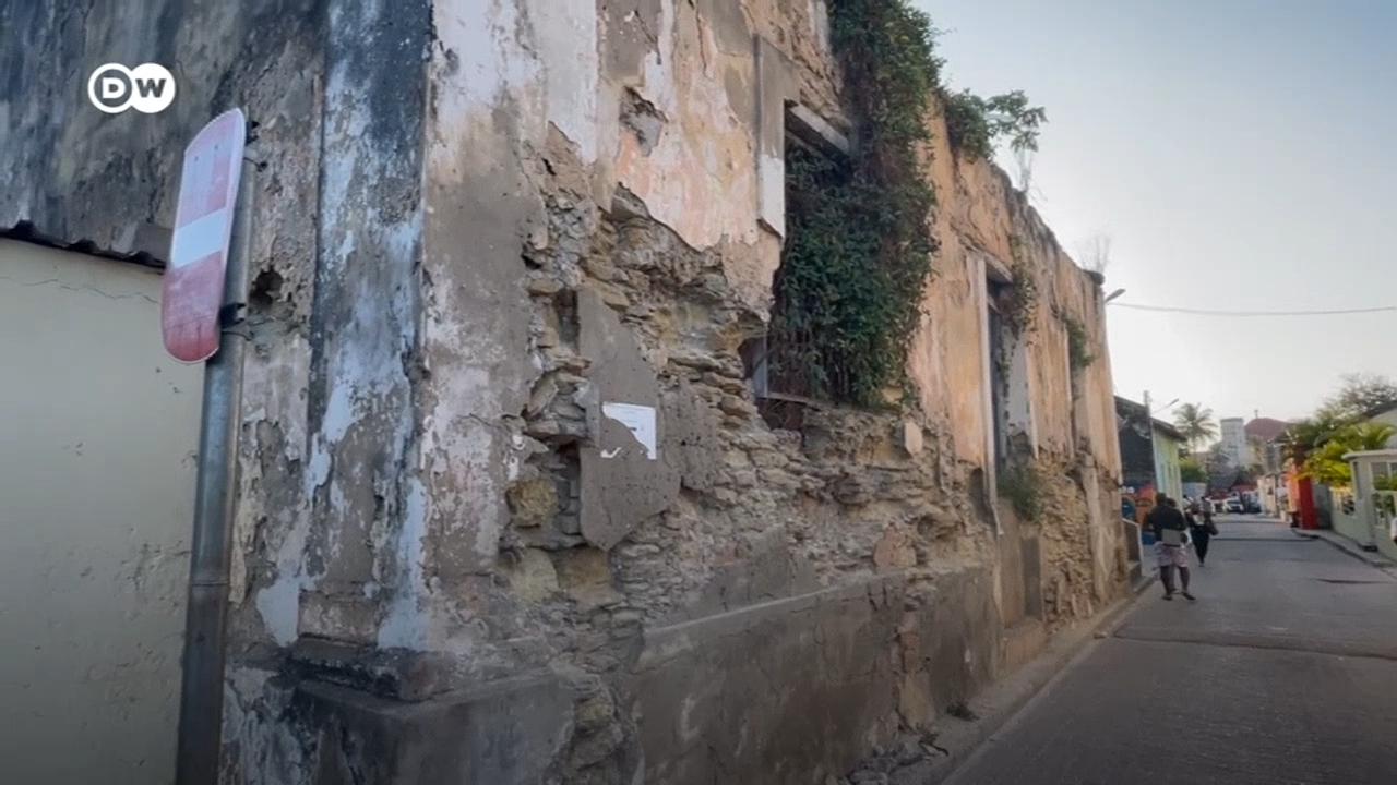 Inhambane, no sul de Moçambique, está em ruínas. Há dezenas de edifícios históricos em estado avançado de degradação.
