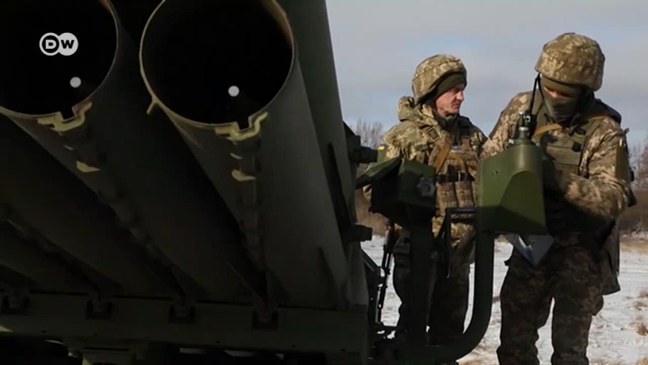Берлин выступает против поставок Украине оборонительных вооружений немецкого производства. 