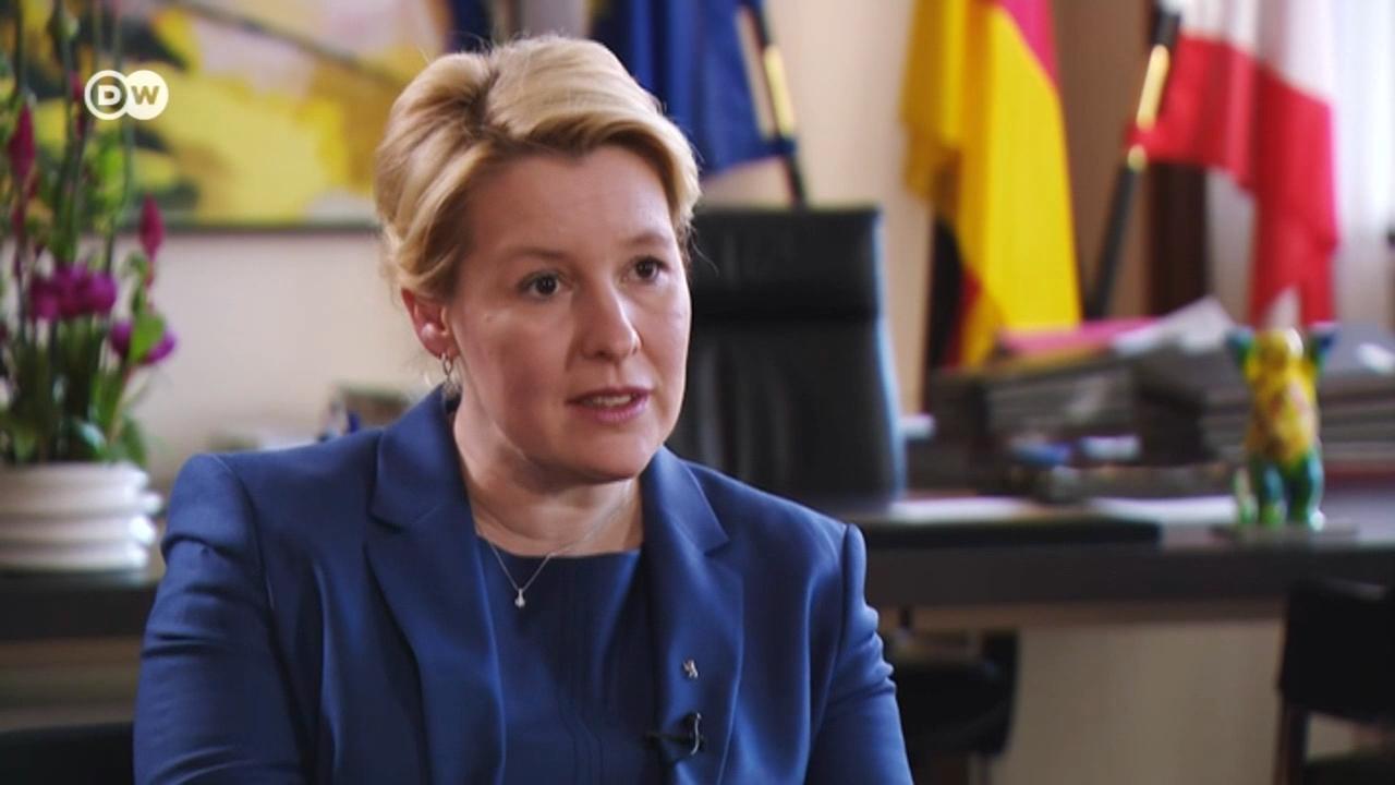 Бургомистр Берлина Франциска Гиффай (СДПГ) - о запрете украинских флагов 9 мая и сложностях с беженцами из Украины.