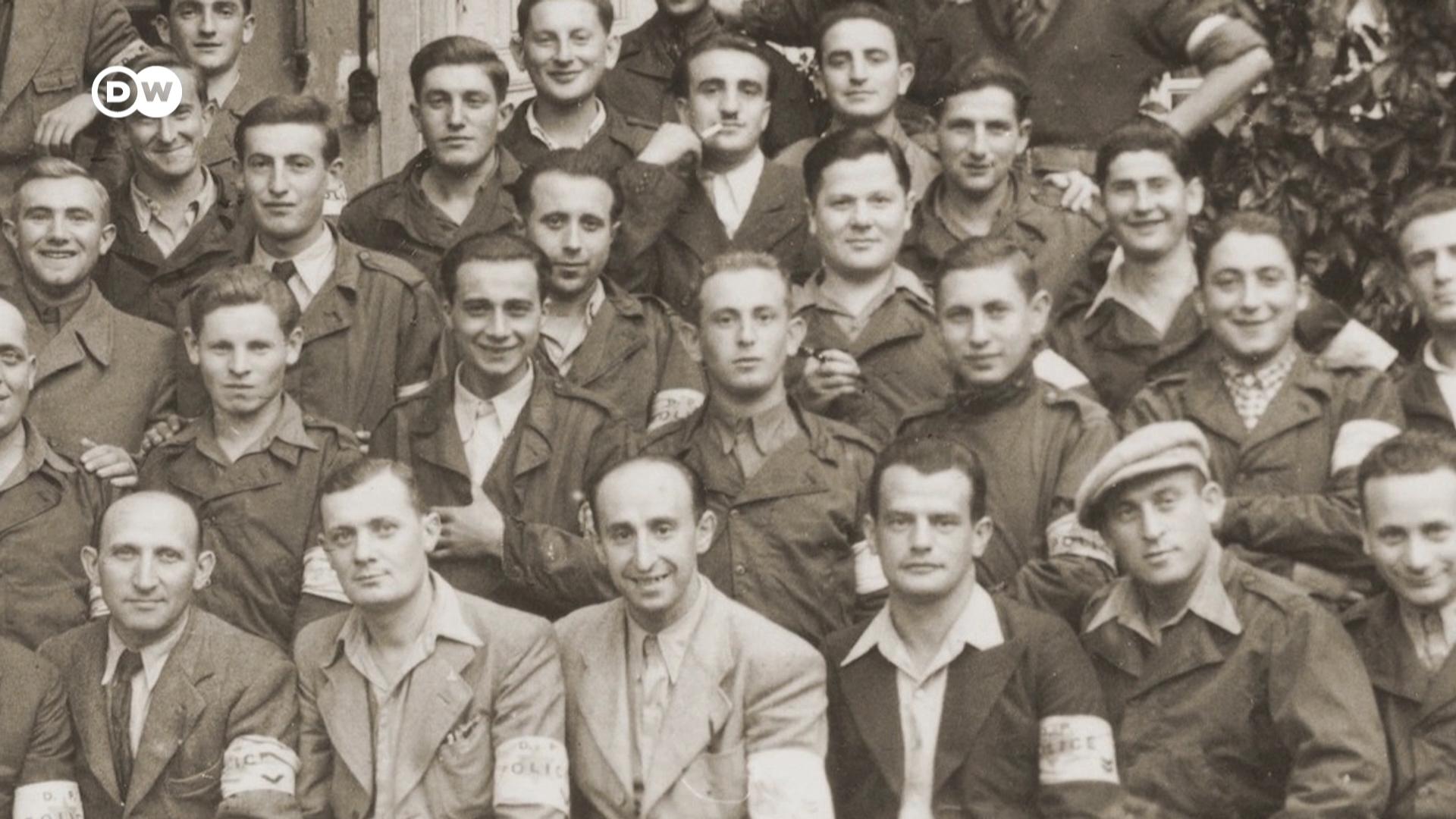 二战期间，约600万犹太人遭到纳粹杀害，其中超过100万人的身份依旧不明。如今一项AI技术可以帮助辨识这些受害者以及幸存者的身份，让家属从老照片中找到亲人。